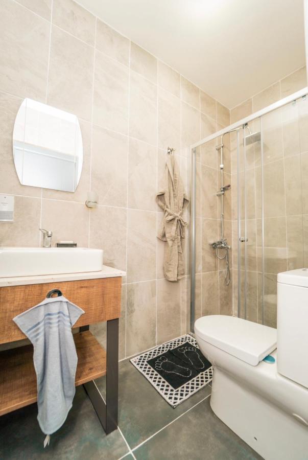 Chardonnay Guest Studio Rooms With Great View For Nature Lovers Кіренія Екстер'єр фото